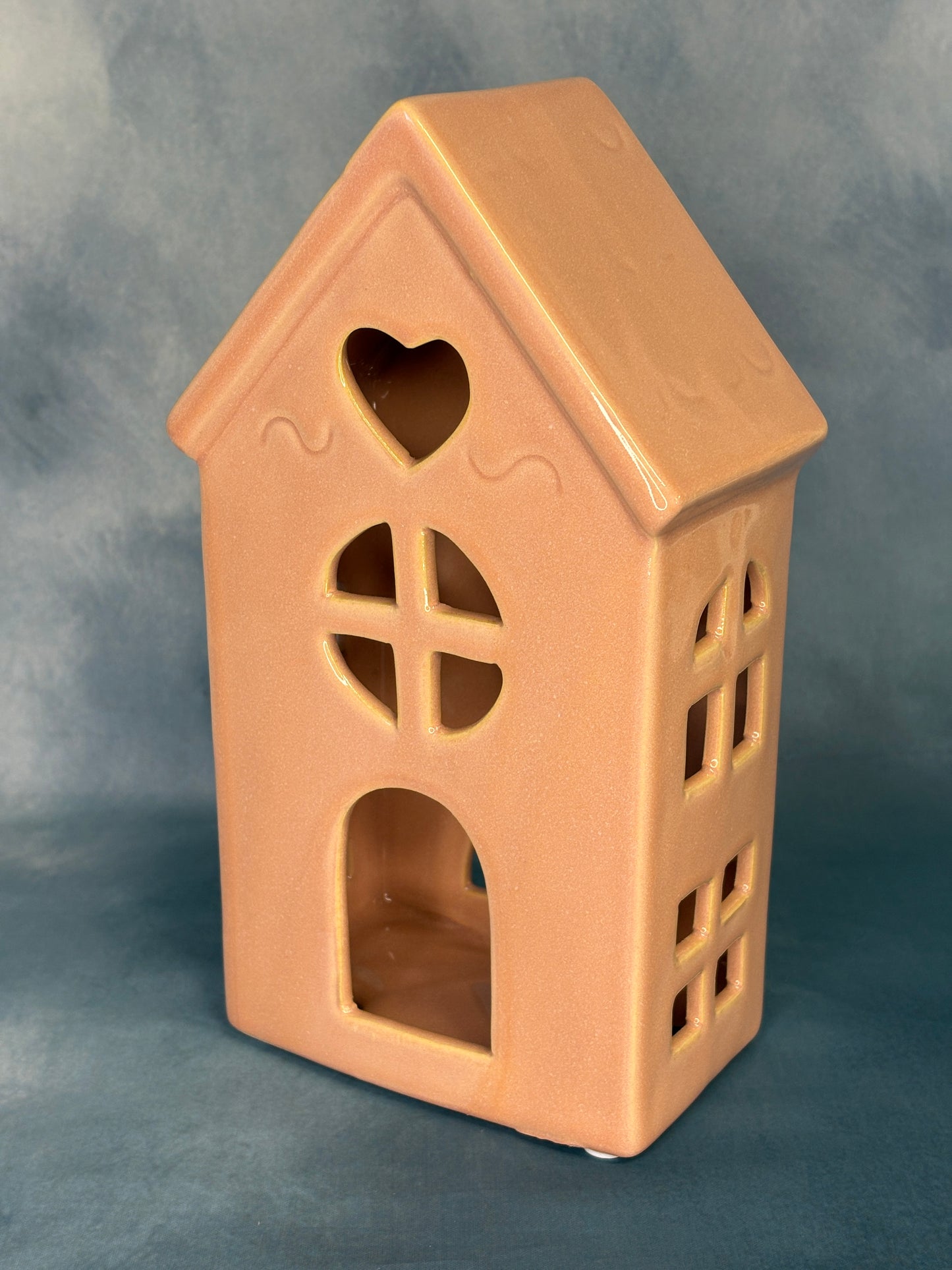 22cm Ceramic Pink House