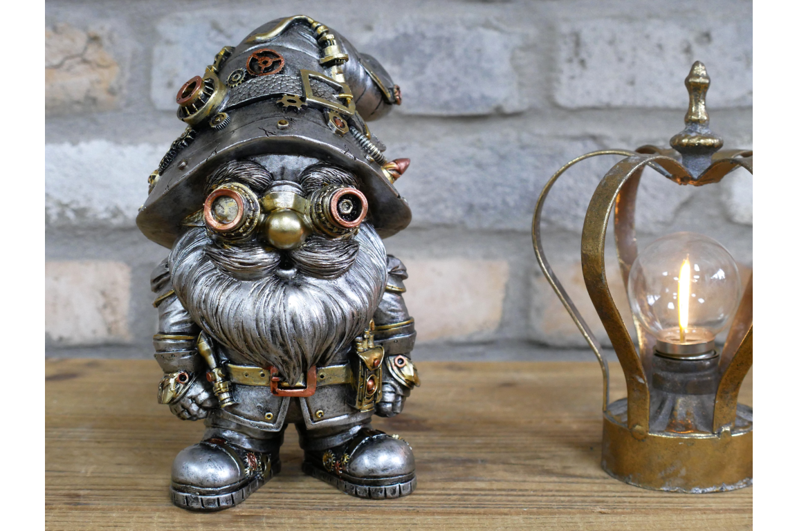 Steampunk Gonk with eyes
