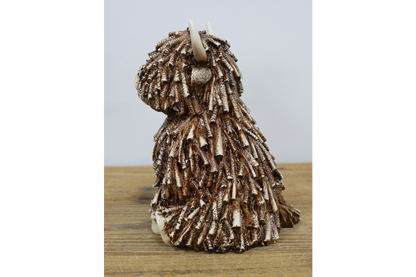 Medium Sitting Highland Cow