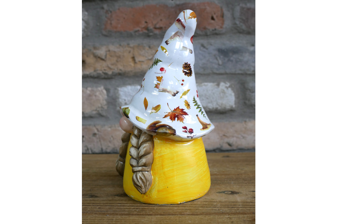 Autumn Gnome with Plaits