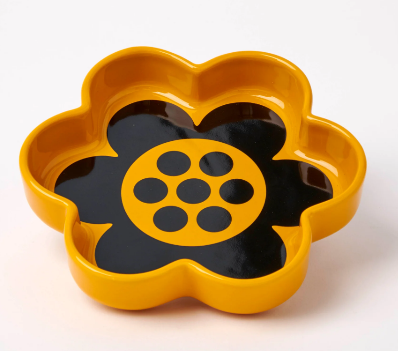 Hornsea Pottery x Magpie Geo flower yellow trinket dish